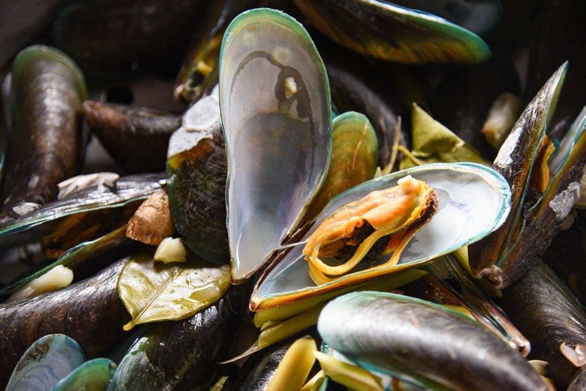 Mussels-cooked-1180px